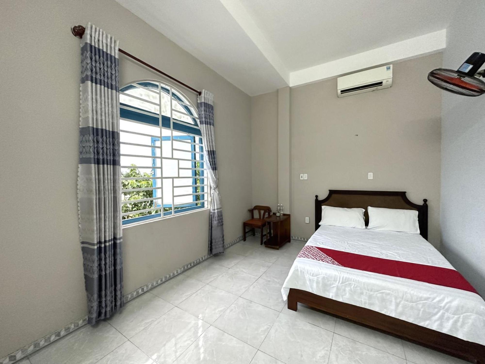 Oyo 1187 Suoi Da Motel Da Nang Buitenkant foto