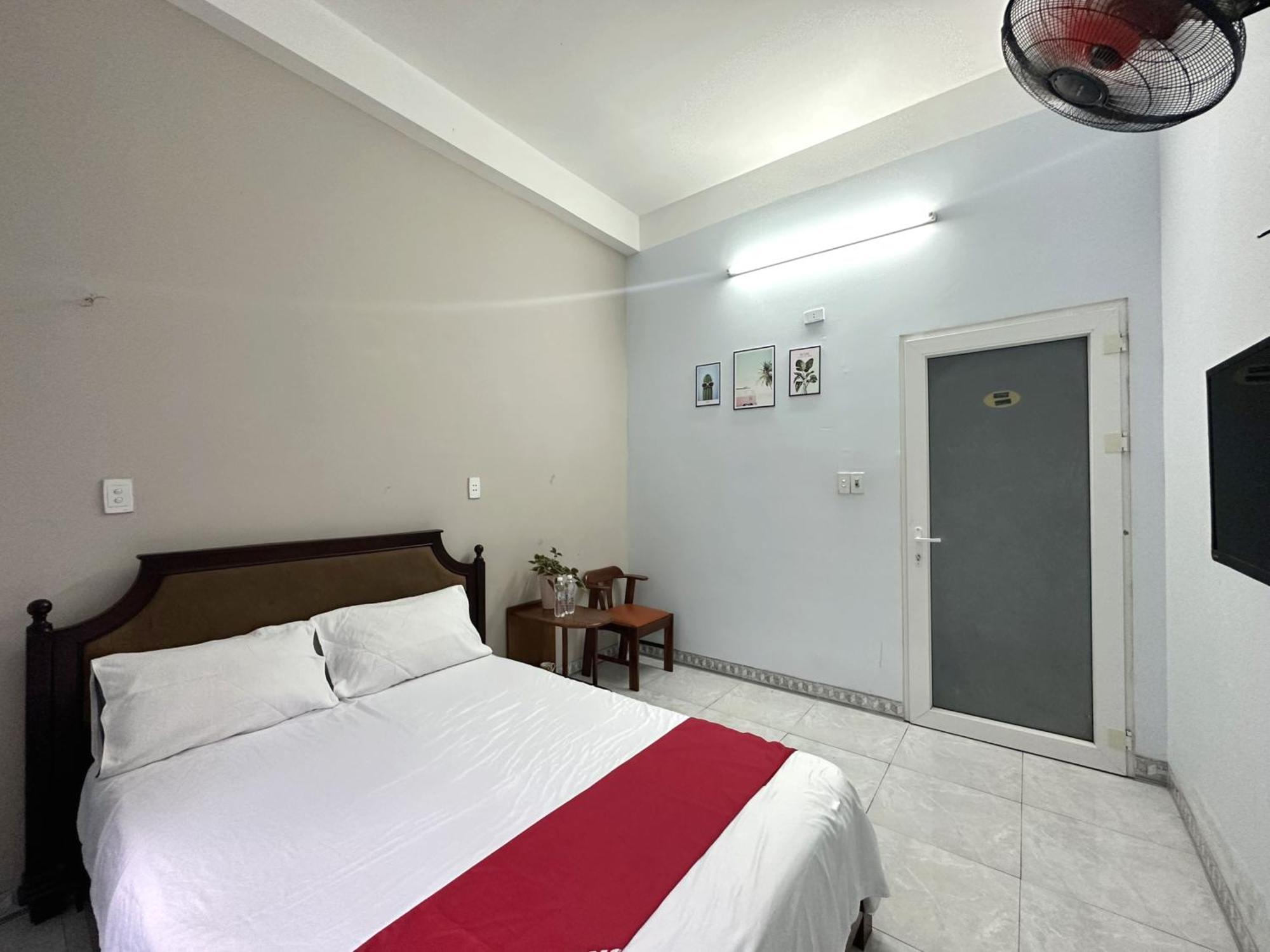 Oyo 1187 Suoi Da Motel Da Nang Buitenkant foto