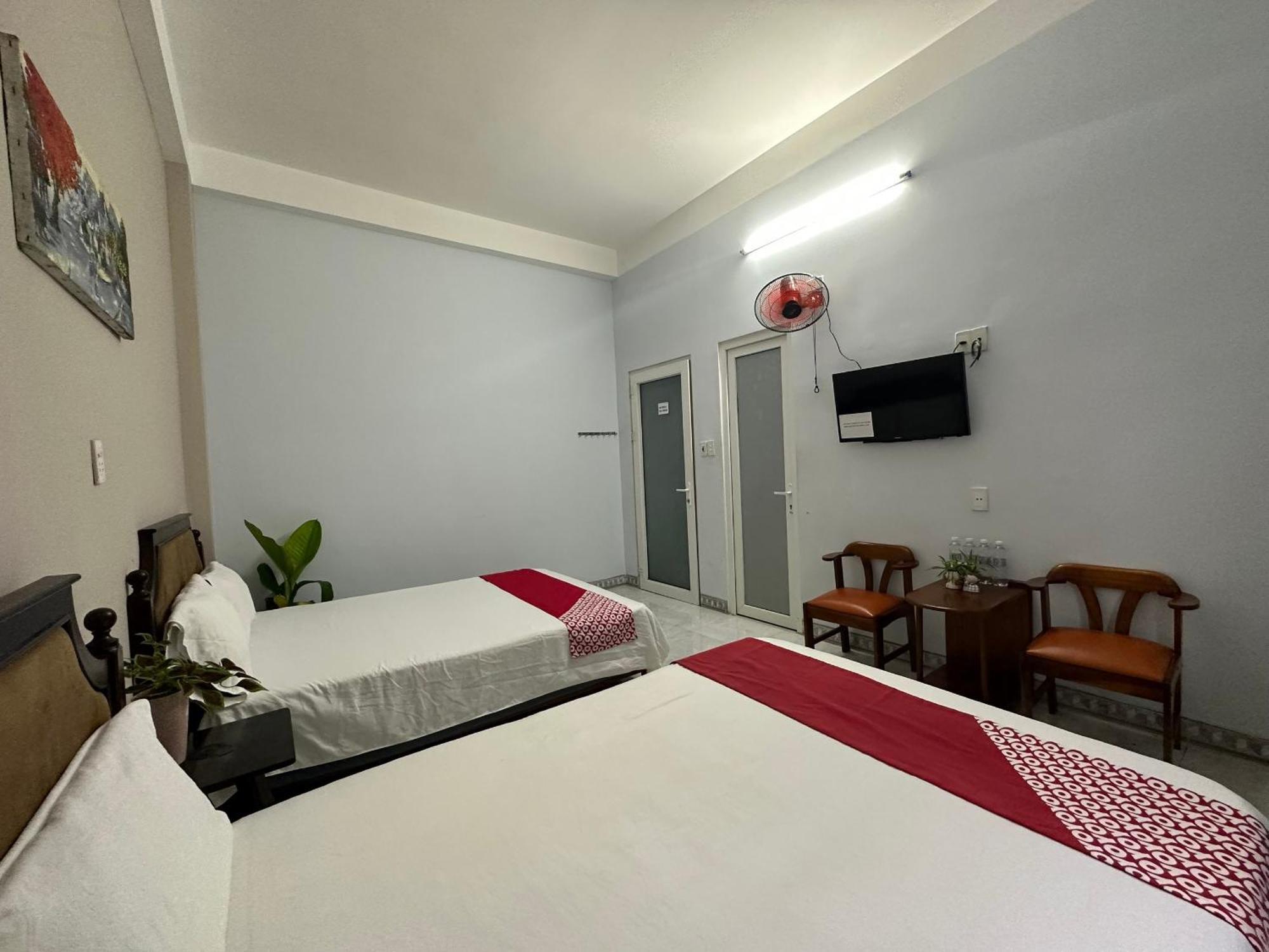 Oyo 1187 Suoi Da Motel Da Nang Buitenkant foto