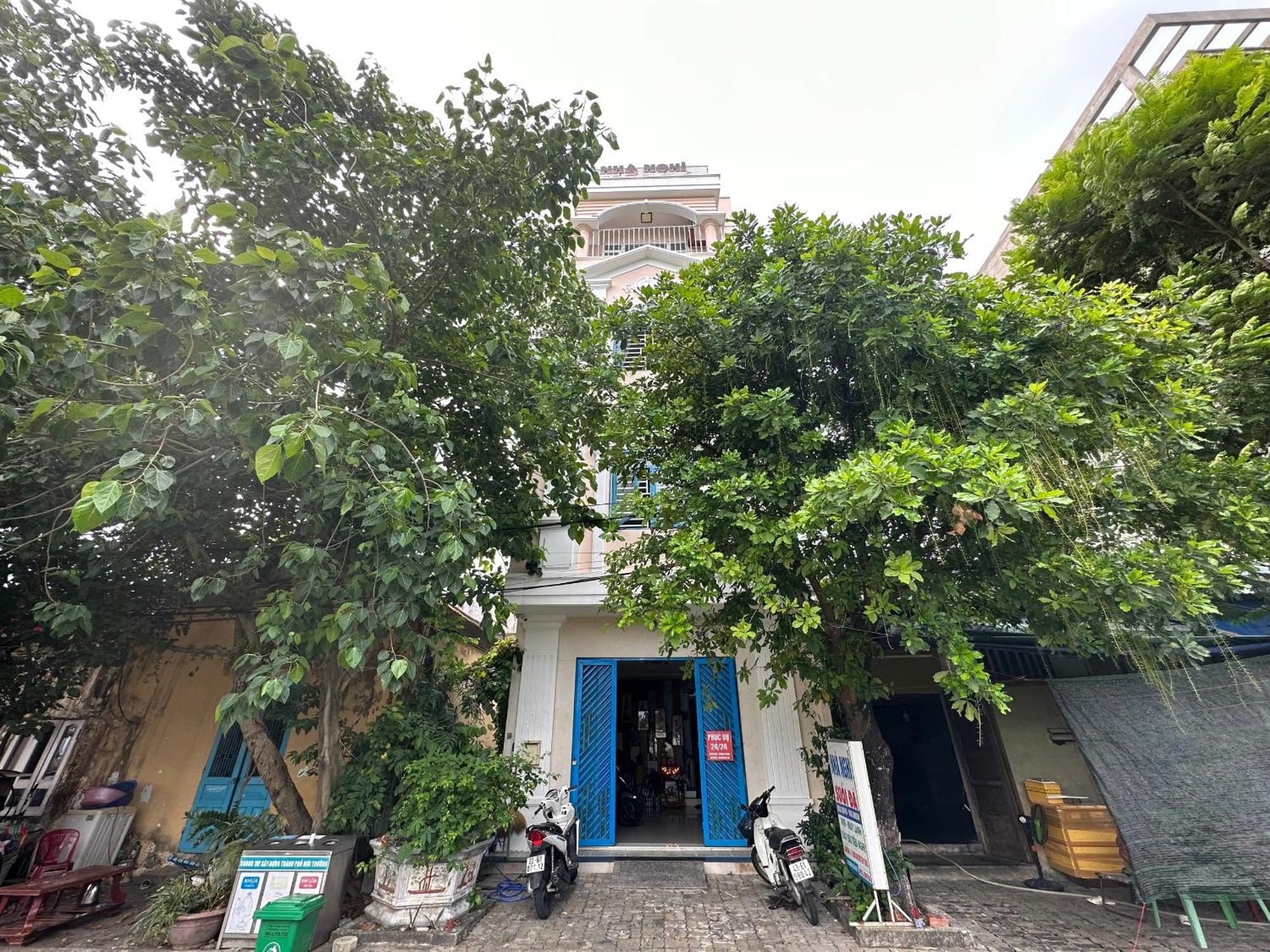 Oyo 1187 Suoi Da Motel Da Nang Buitenkant foto